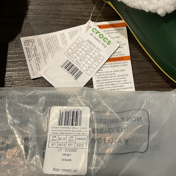 NWT crocs Elf Size US women 7 - Picture 5 of 5